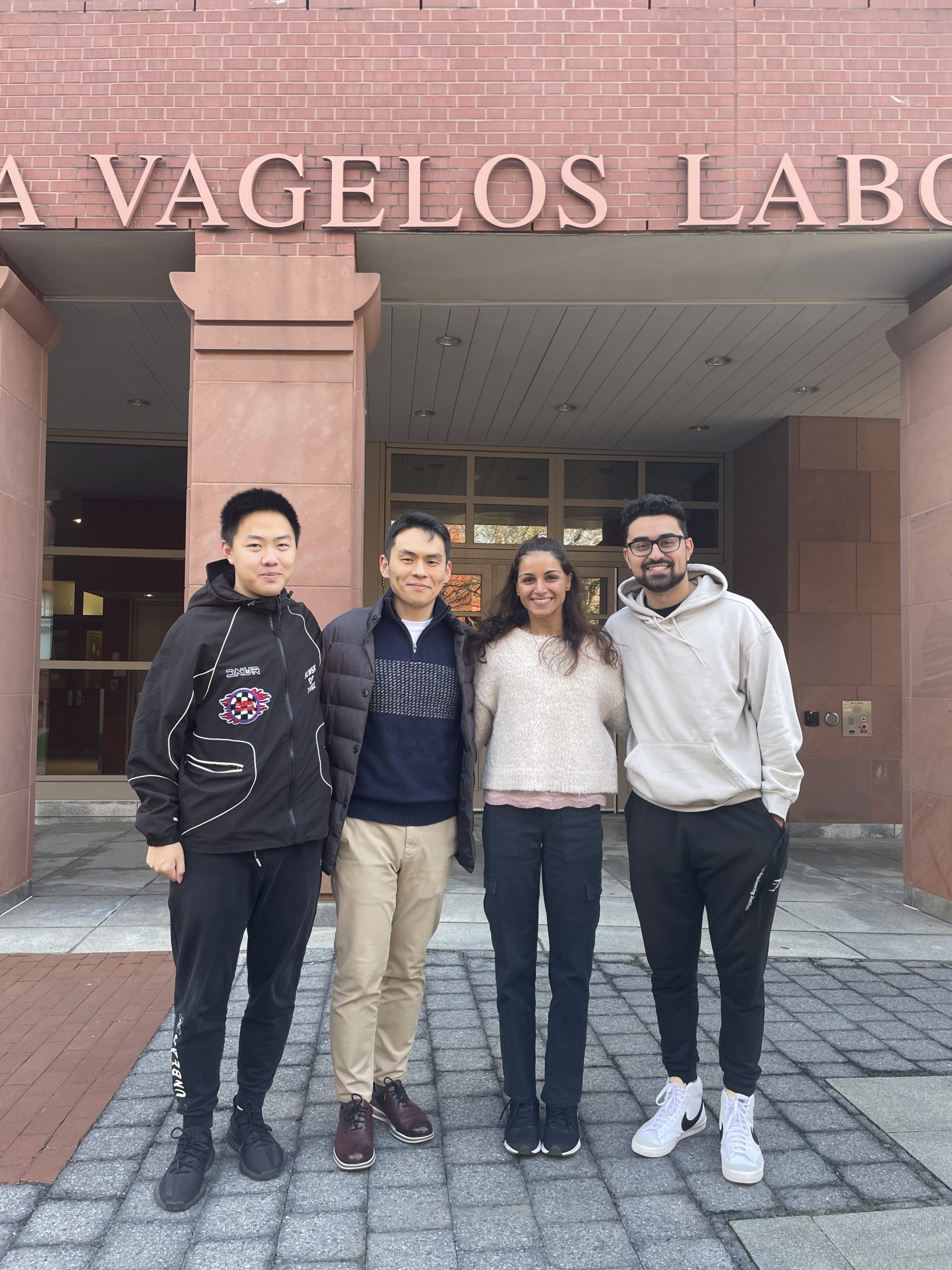 Group Photos Kim Laboratory of Electrochemistry and Interfaces at the